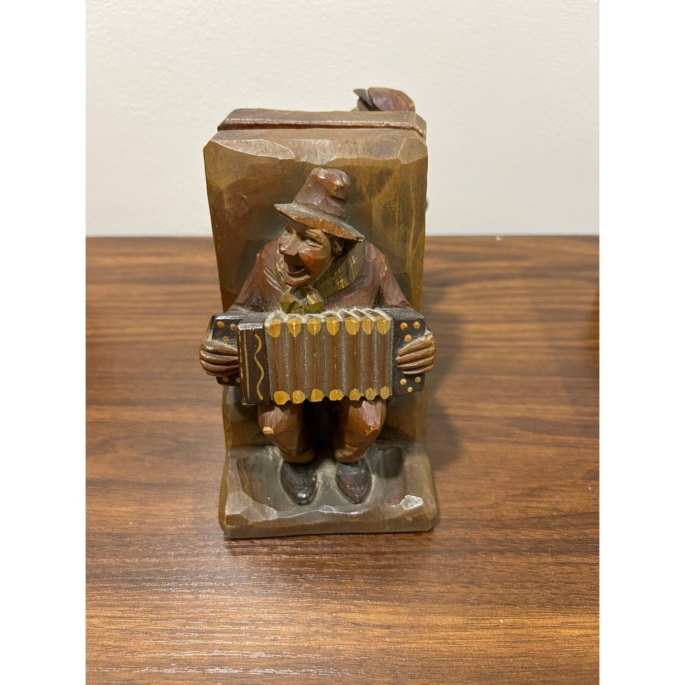Vintage bookends‎